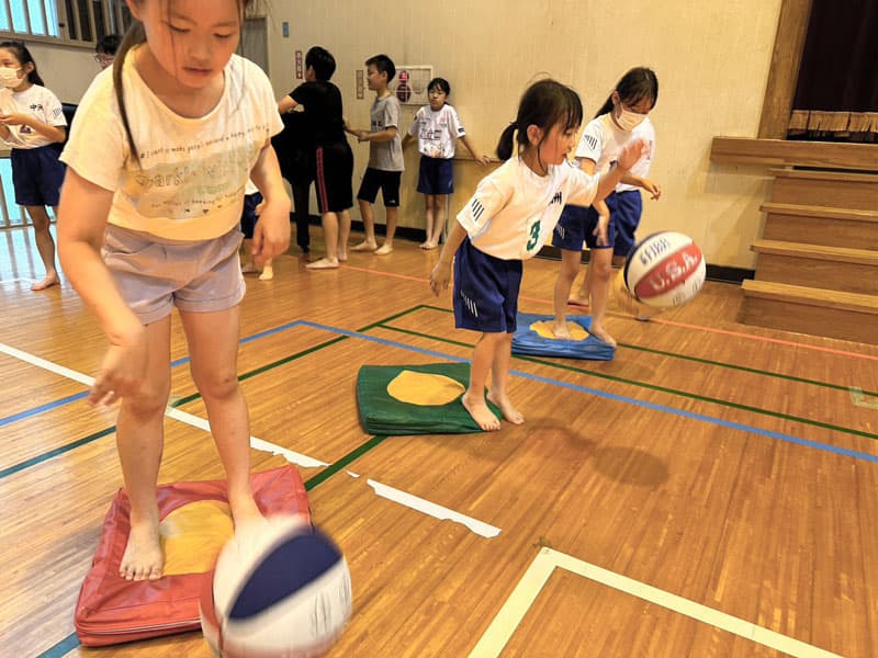 カラフルスポーツ鬼ごっこクラブ